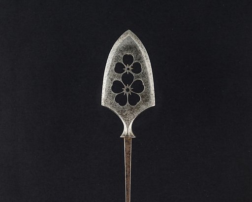 Arrowhead (<i>Yanone</i>)
