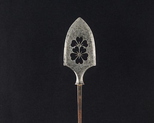 Arrowhead (<i>Yanone</i>)