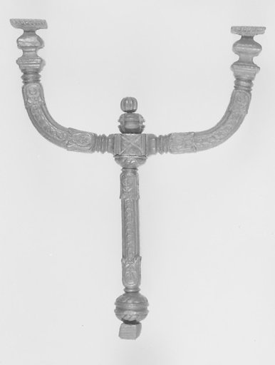 Bed leg (one of four)