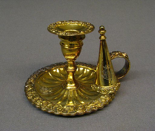 Chamber candlestick
