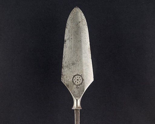 Arrowhead (<i>Yanone</i>)
