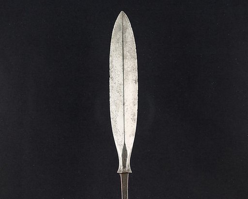 Arrowhead (<i>Yanone</i>)