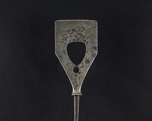 Arrowhead (<i>Yanone</i>)
