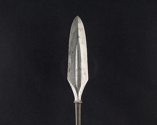 Arrowhead (<i>Yanone</i>)