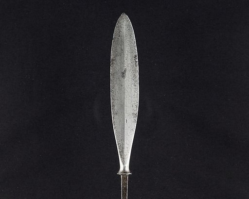 Arrowhead (<i>Yanone</i>)
