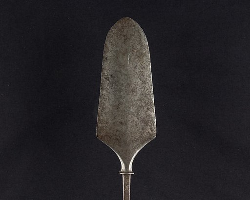 Arrowhead (<i>Yanone</i>)