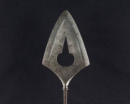 Arrowhead (<i>Yanone</i>)