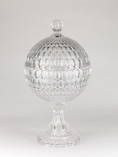 Covered compote