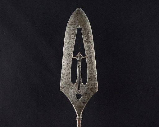 Arrowhead (<i>Yanone</i>)