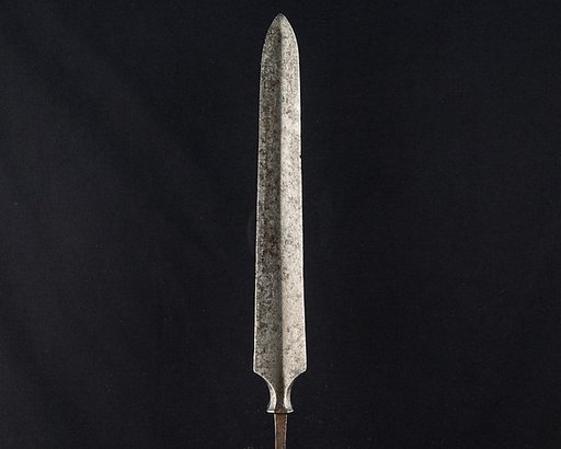 Arrowhead (<i>Yanone</i>)