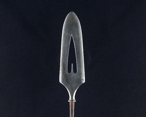 Arrowhead (<i>Yanone</i>)