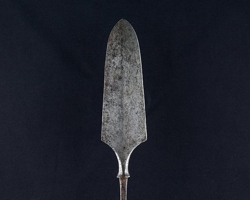 Arrowhead (<i>Yanone</i>)