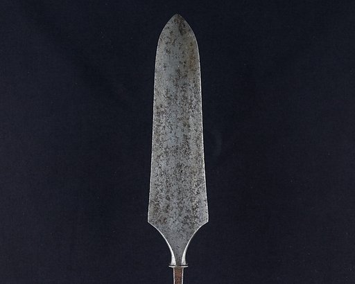 Arrowhead (<i>Yanone</i>)