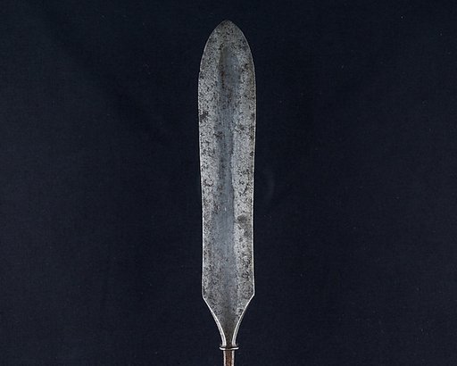 Arrowhead (<i>Yanone</i>)