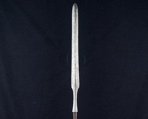 Arrowhead (<i>Yanone</i>)