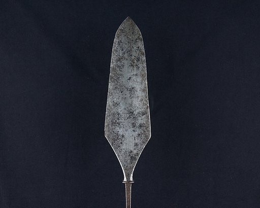 Arrowhead (<i>Yanone</i>)
