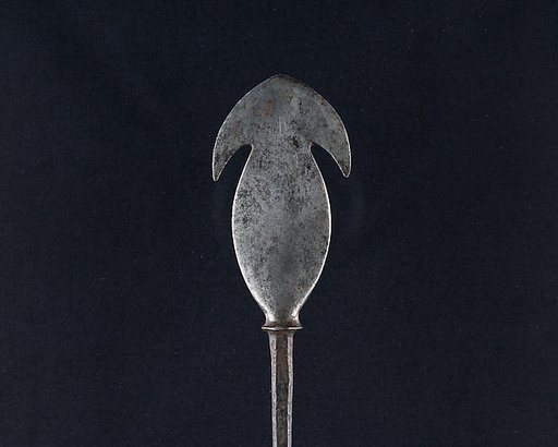 Arrowhead (<i>Yanone</i>)