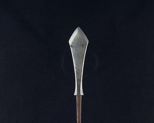 Arrowhead (<i>Yanone</i>)