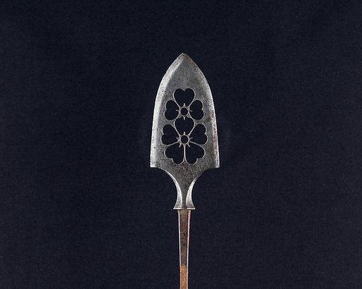 Arrowhead (<i>Yanone</i>)