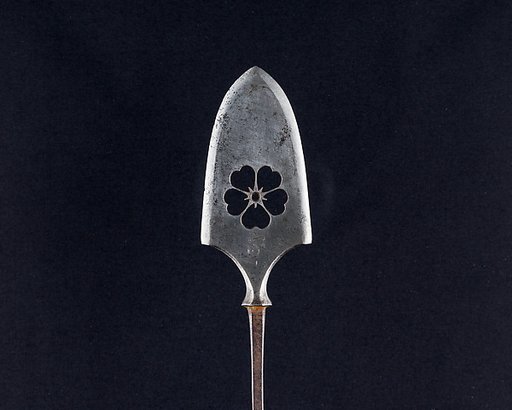 Arrowhead (<i>Yanone</i>)