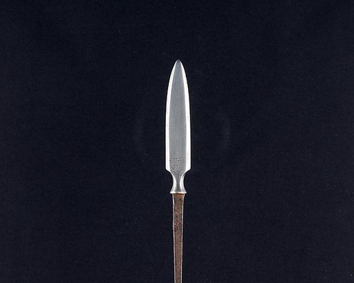 Arrowhead (<i>Yanone</i>)