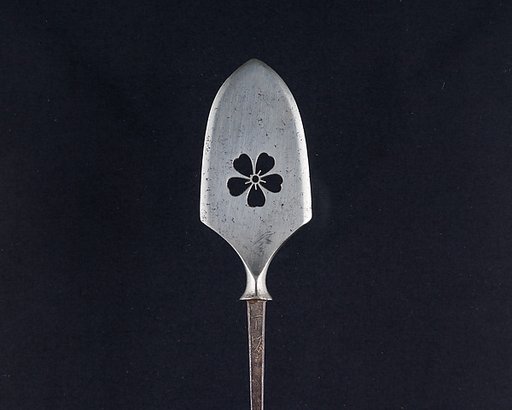 Arrowhead (<i>Yanone</i>)