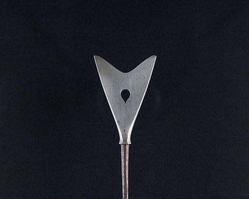 Arrowhead (<i>Yanone</i>)