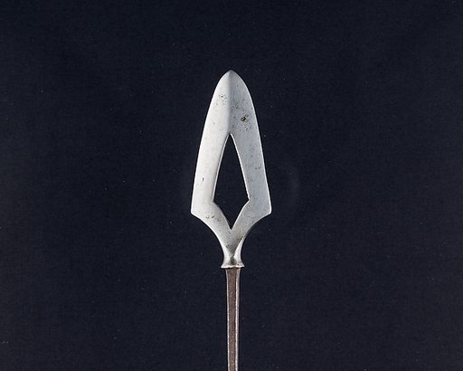 Arrowhead (<i>Yanone</i>)