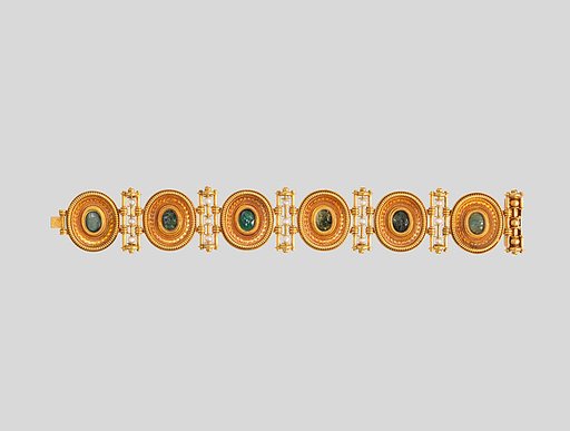 Bracelet