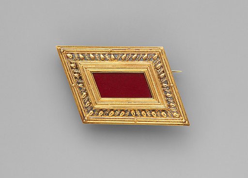 Brooch