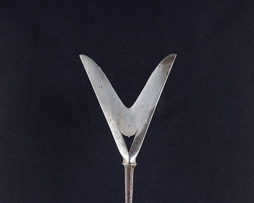 Arrowhead (<i>Yanone</i>)
