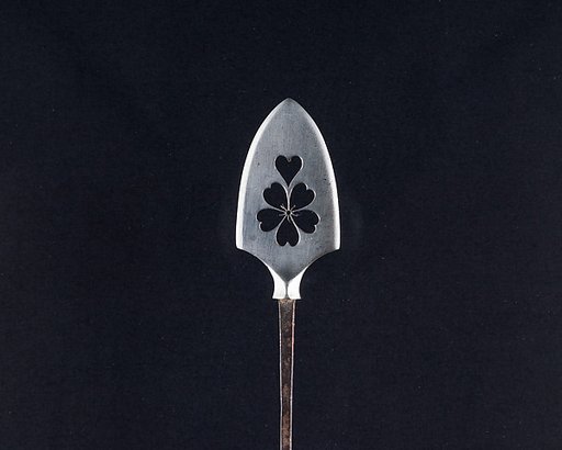 Arrowhead (<i>Yanone</i>)