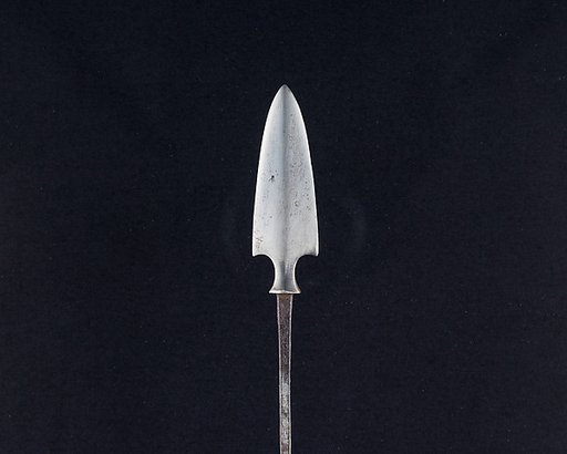 Arrowhead (<i>Yanone</i>)