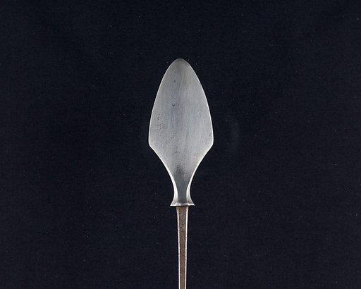 Arrowhead (<i>Yanone</i>)
