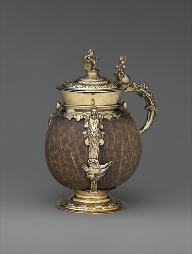Coconut tankard