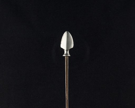 Arrowhead (<i>Yanone</i>)