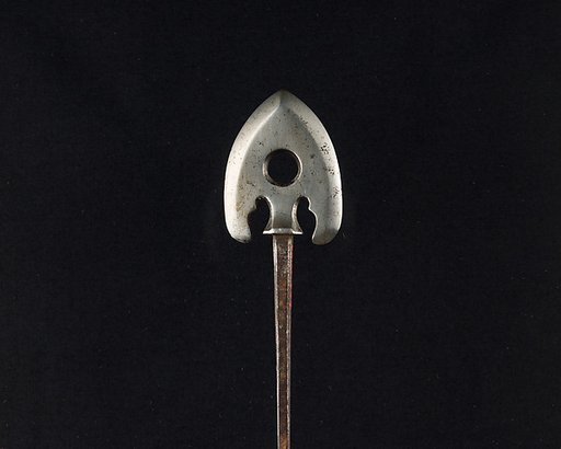 Arrowhead (<i>Yanone</i>)
