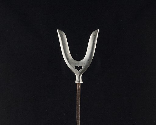 Arrowhead (<i>Yanone</i>)