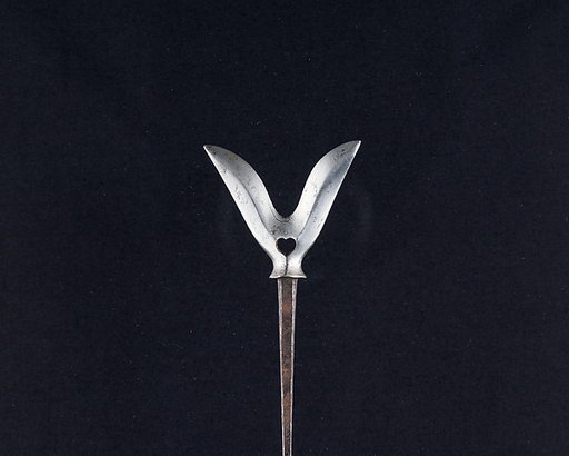 Arrowhead (<i>Yanone</i>)