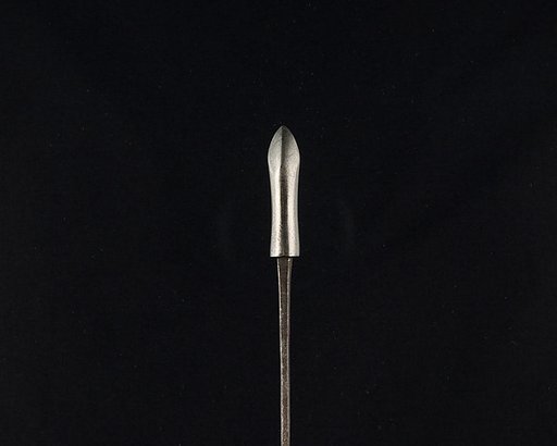 Arrowhead (<i>Yanone</i>)