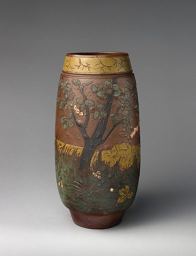 Vase with reaper