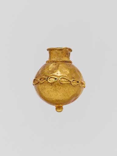 Pendant in the form of a vase