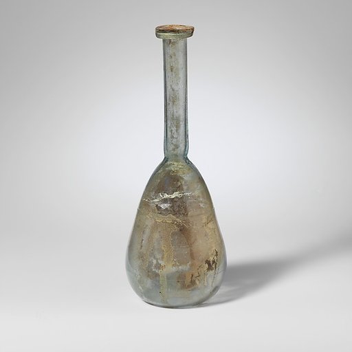 Glass bottle