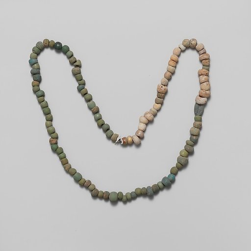 Glass beads