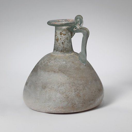 Glass jug