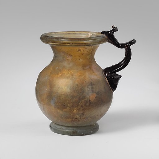 Glass jug