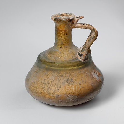 Glass jug