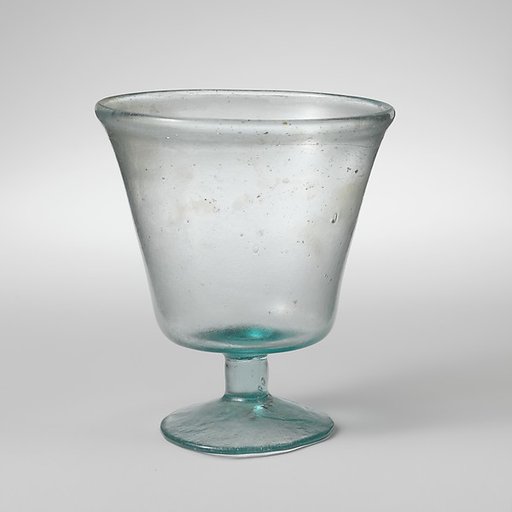 Glass goblet