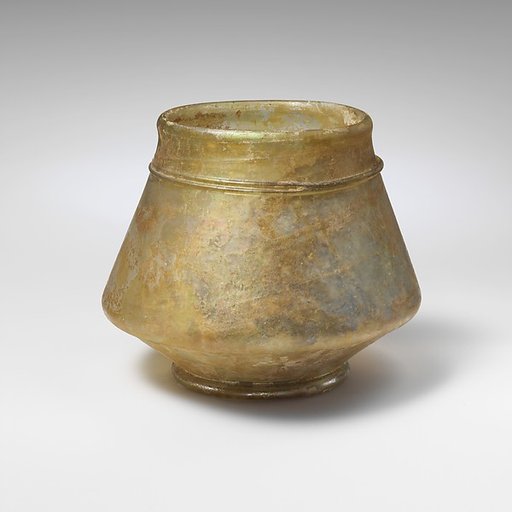 Glass cup