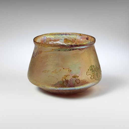 Glass cup